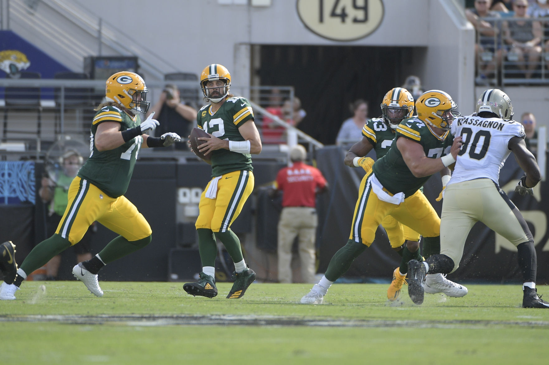 Packers Saints Football
